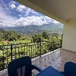 Casa de Férias Bleam Përmet